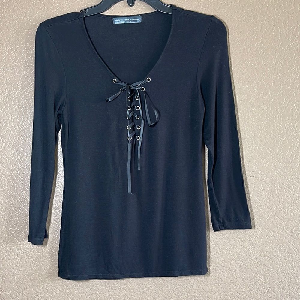 Harper Harlow lace up shirt size small
